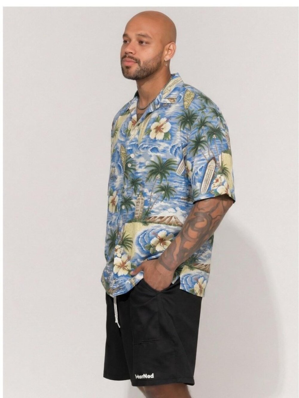 Royal Creations Vintage Men's Hawaiian Hibiscus, Palm Tree Button Up Shirt -XL